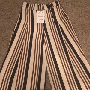 Zara cropped pants